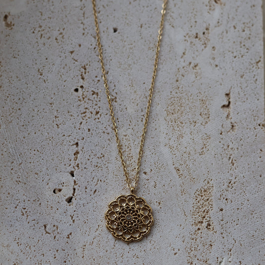 Collier Swana