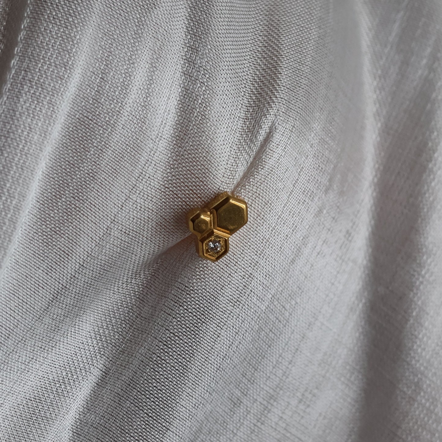 Piercing Calys